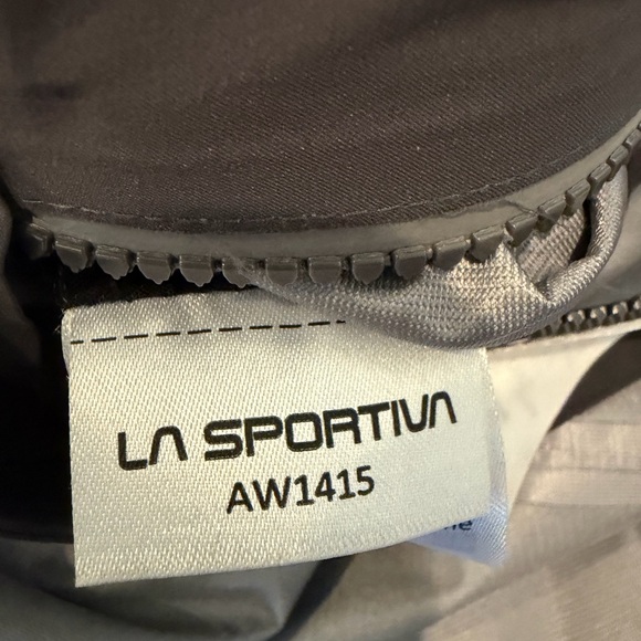 Mens Medium La Sportiva Storm Fighter GTX Gore-Tex Snow Jacket / Shell - Picture 4 of 4